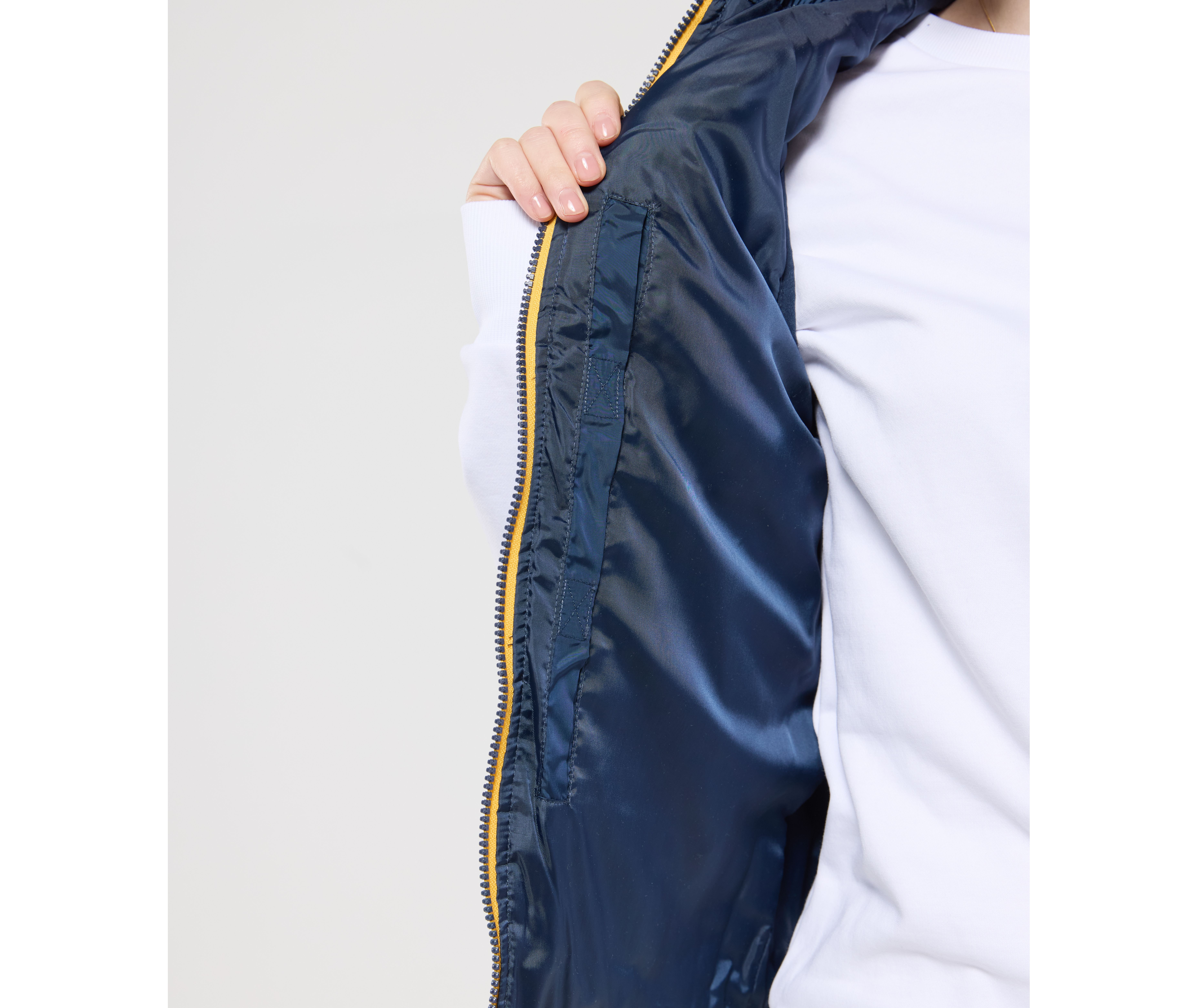 CITY WOMEN